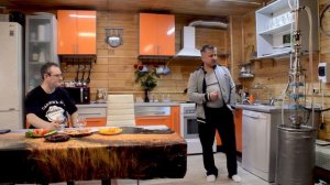 Второй перегон зернового спирта-сырца на колпачковой колонне. Американский бурбон.