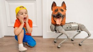 Крис и Майкл играют с роботом-собакой