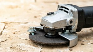 Идеальный рез болгаркой: Простая насадка своими руками