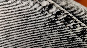 что случилось за 1 день с моими наушниками 😿😿😿