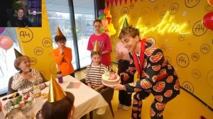 ГЛЕНТ СМОТРИТ 24 ЧАСА В САМОЛЕТЕ! ВЛАД А4, КОБЯКОВ, СЕРЁГА