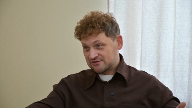 ЛЮДИ В ЦЕНТРЕ. ИНТЕРВЬЮ. Людмила Леонова и Владимир Пестунов