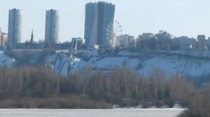 Вид на новостройки Нижнего Новгорода с левого берега Волги (Борская сторона заволжья) // Март 2026