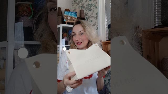 Кто убрал теплые вещи на отдых до следующего сезона?