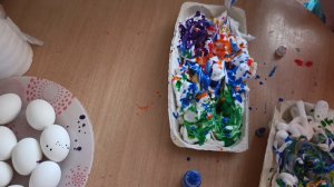 Вот так яйца красить не надо. Или когда что-то пошло не так.