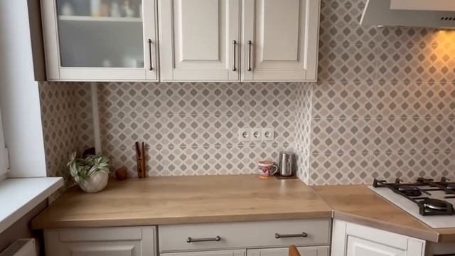 2_5357478708233934386