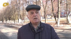 ЖЕЛЕЗНОГОРЕЦ ПОЖАЛОВАЛСЯ НА СОТРУДНИКОВ СФЕРЫ ЖКХ, ИСПОРТИВШИХ ПРИ РАБОТЕ ПЛИТКУ НА АЛЛЕЕ СЕМЬИ