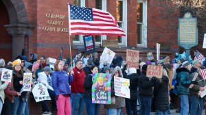 Внутренние волнения: в США разгораются массовые протесты