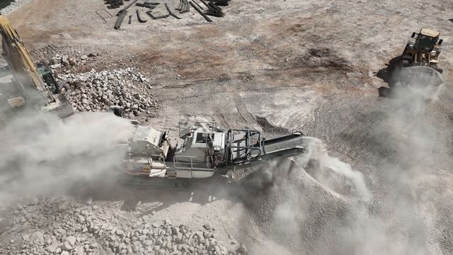 Подготовка к строительству ветрянной фермы высота 1500м.