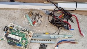 Чего только нет на Свалке