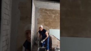 Если где-то что-то сказал, пообещал,  то нужно держать слово.