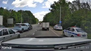 Снова показываем тупость дорожного быдла.