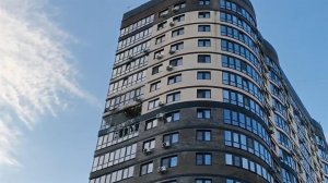 Последствия атаки БПЛА по многоэтажке в Краснодаре попали на видео.