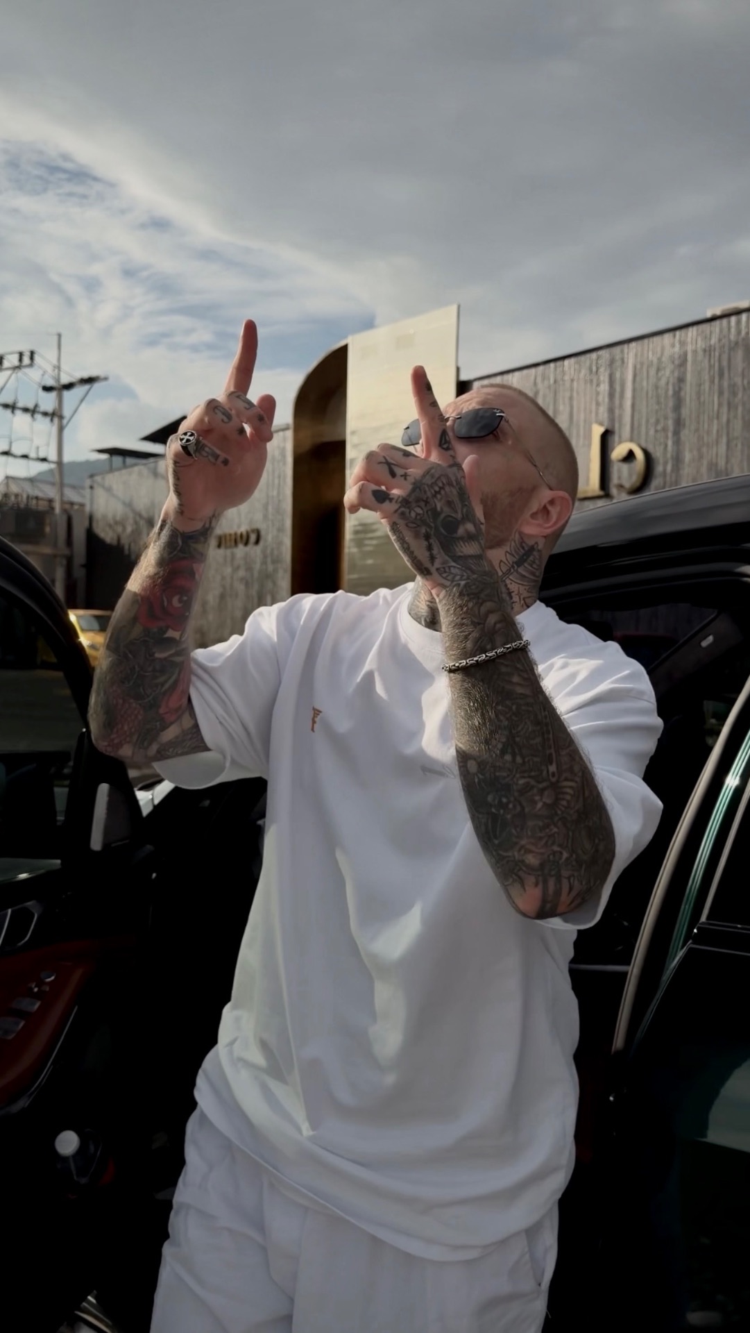 СИГНАЛЫ УЖЕ В СЕТИ 🔥  СЛУШАЕМ НА ВСЕХ ПЛОЩАДКАХ 🎧  Https://band.link/signali_gektor