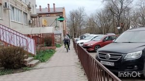 В Ейске ветер+16☀️ Выйду на улицу гляну на село... Сходила за какао... Помыла окна и пошёл дождь