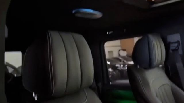 Mercedes G450d в заказном цвете и топовой комплектации