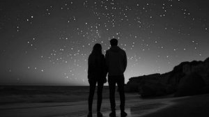 Тихо крадётся ночь за окном (1).