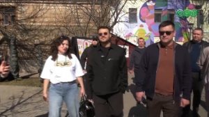 Ратмир Мавлиев встретился с певцом Emin в Арт-КВАДРАТе