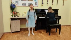 Розочка на поле. 
муз. Ф.Шуберт