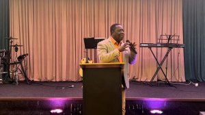 Епископ Джозеф Аду Баах