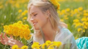 "ВЕСНЫ ПЕРВОПРОХОДЦЫ" Любовь Пузикова-музыка, слова и монтаж клипа, исполняет Евгений Михайлов