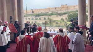 Ватикан обвинил Израиль в дискриминации из-за недопуска патриарха в храм Гроба Господня