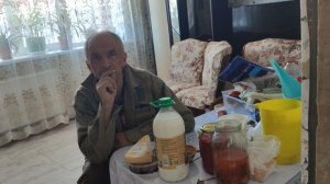 Жизнь в деревне 🏡 работают все // перекус на ночь глядя //