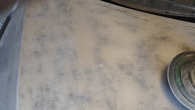 Как правильно подготовить поверхность перед грунтованием деталей автомобиля.