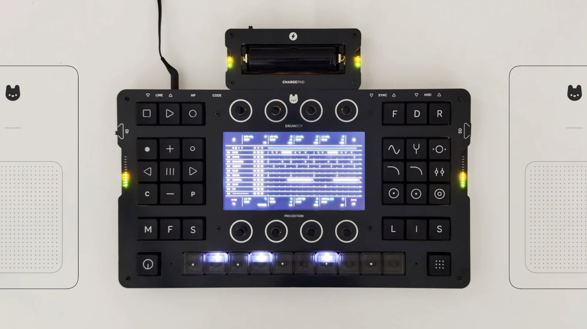 Randomwaves Drumboy Pro and Charge Pad: Ethnic Trap