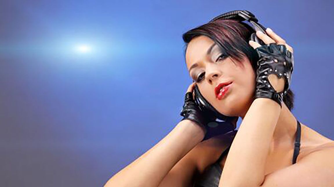 Nebster - Kissing The Moonlight