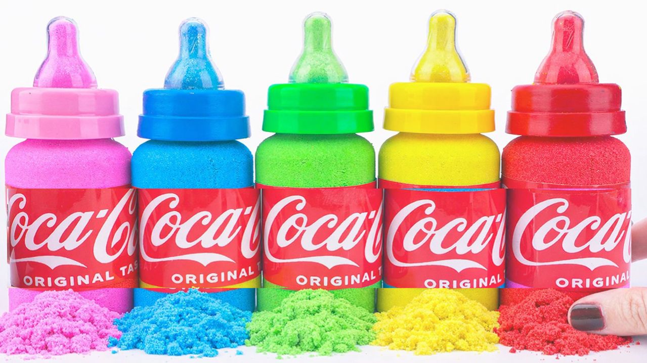 Мультики для детей. Как сделать яркий КИТ-КАТ из разноцветного песка. Мультики для малышей