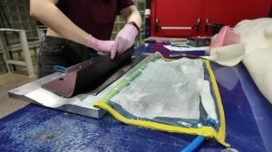 Выкладка карбонового протеза из препрега на оснастку. Требуются на работу люди по выкладке карбона !