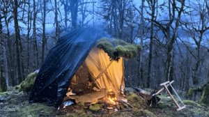 Зимний кемпинг-приключение | Сооружение ТЕПЛОГО брезента для выживания