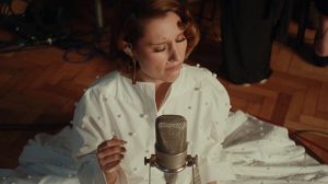 RAYE - I Know You’re Hurting (Abbey Road Studios)