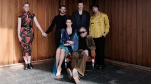 Подрезка кустов роз — Официальный трейлер (2026) Эль Фаннинг