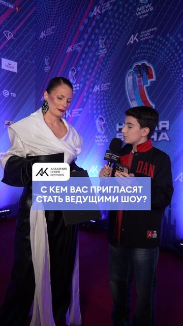 В день рождения Евы Власовой делимся видео-игрой, в которой узнаем, какие сюрпризы ждут именинницу🎉 смотреть онлайн