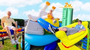 Кто построит самую высокую кровать !?