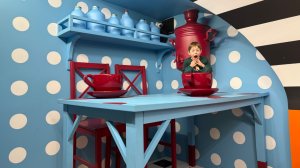 Даня БанДаня умчал в Петербург