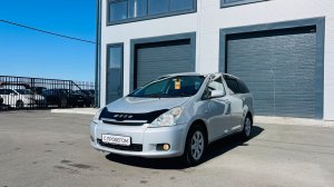 Toyota Wish, 2004 год