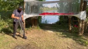 Делаю гамак из защитной пленки на берегу озера. Ловлю и жарю рыбу на костре. Бушкрафт