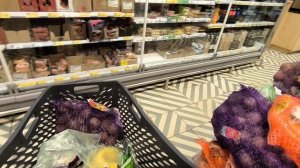 Моя жизнь в деревне, Заехала ещё в городе в два магазина, Фикспрайс и Пятёрочка, Нужно закупиться