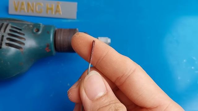 Самодельный радиоуправляемый экскаватор из ПВХ.