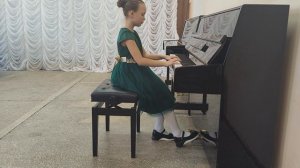 Романова Кира, 7 лет. Болезнь куклы (Чайковский П. И.), Дождик (Майкапар С. М.).mp4