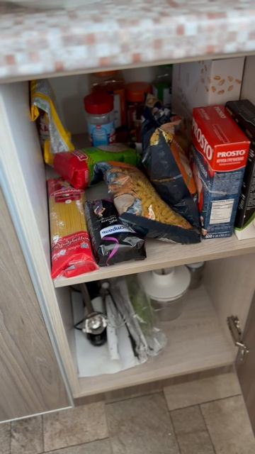 Избавление от 465 вещей за 30 дней | день 1 | минус 30 позиций