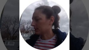 Уборка продолжается. Я с помощником.