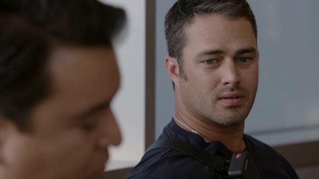 Сериал Чикаго в огне – 4 сезон 1 серия / Chicago Fire