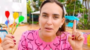 Влад и Ники - Магические превращения детских машинок и Челлендж 4 цвета