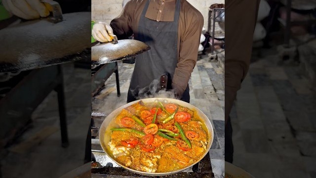 Специальная рыба Тава Карахи для дождливого дня