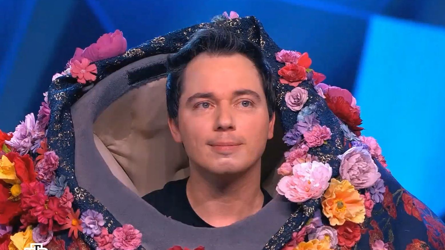 Родион Газманов в Шоу Маска микро