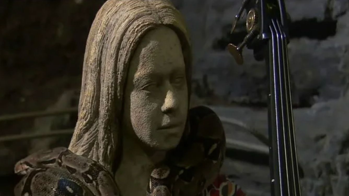 Маска медузы (2009) / Le Masque De La Meduse / Le Masque De La Méduse